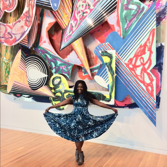 Meet your Posher, Maryum - Picture 1 of 2